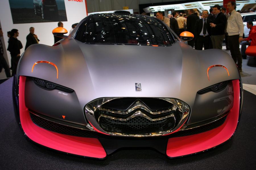  Citroen SURVOLT Concept 2010 года  (фото 38 из 146)